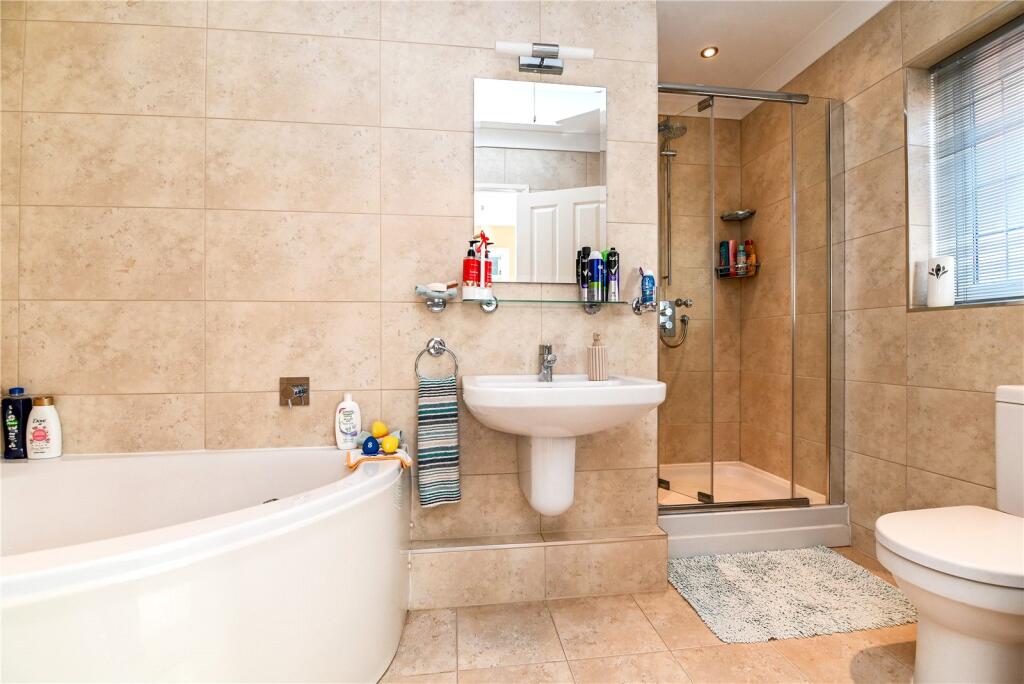 Additional image 12 of Willow Walk, Barton on Sea, New Milton, Hampshire, BH25