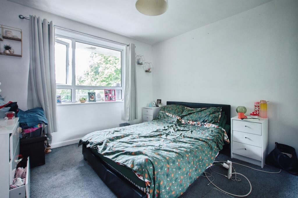 Additional image 3 of Headswell Crescent, Bournemouth