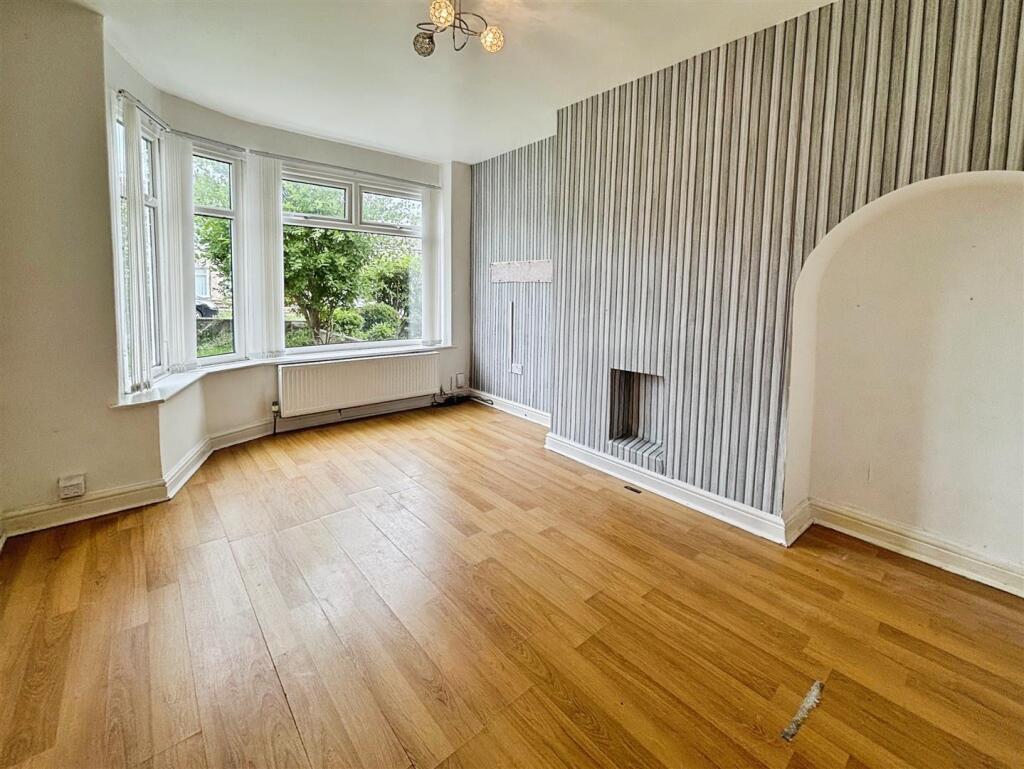 Additional image 5 of Larch Hill Crescent, Bradford, BD6 1DR