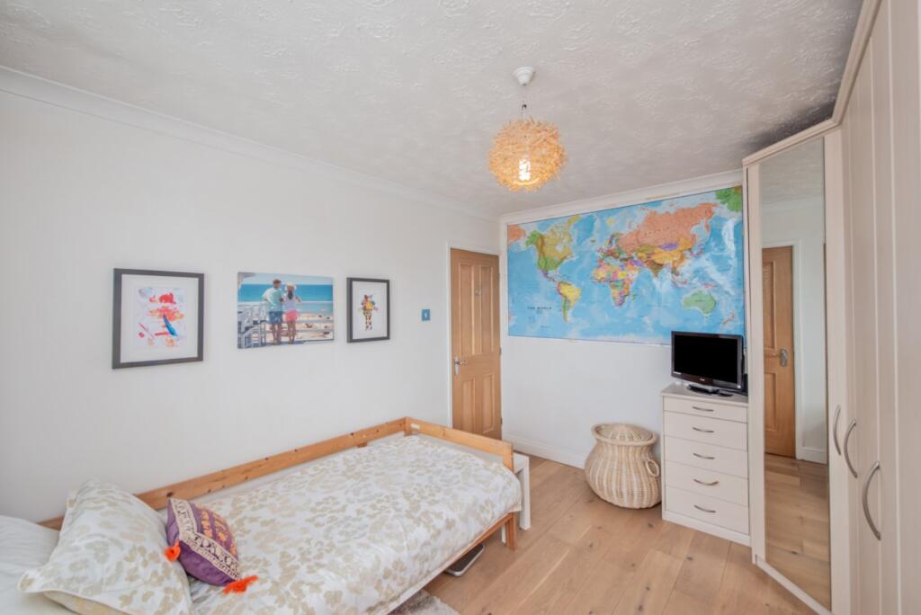 Additional image 14 of Peaseland Close, Cleckheaton, West Yorkshire, BD19