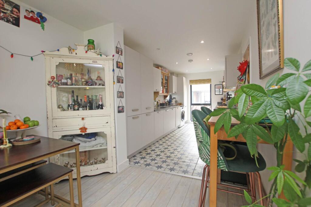 Additional image 14 of Macauley Drive, Eastbourne, BN23 5BU