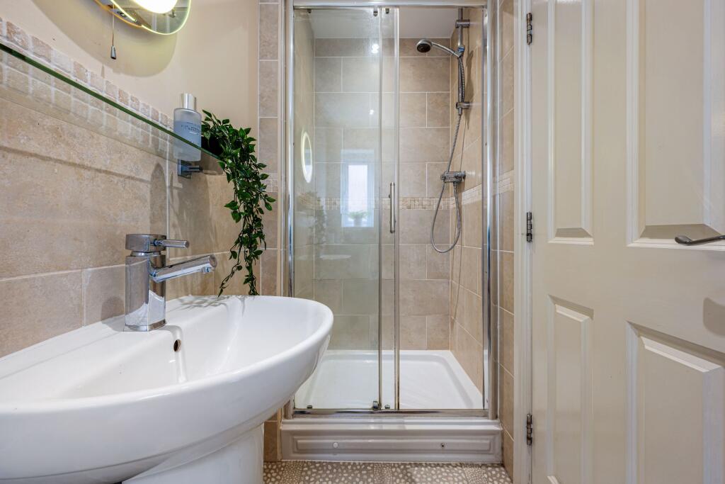 Additional image 13 of Stitch-Mi-Lane, Harwood