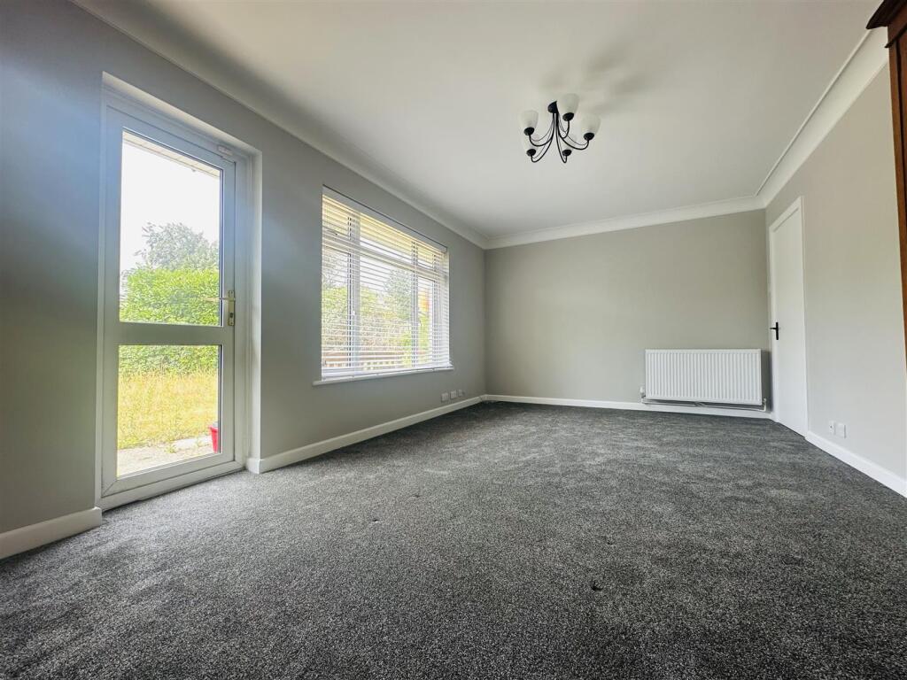 Additional image 4 of Mags Barrow, West Parley