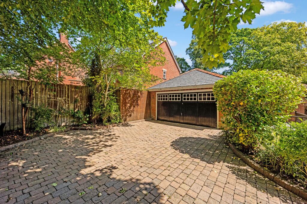Additional image 43 of Westmorlands, Chorley New Road, Bolton, BL1 5 | Gated 5-Bed Home with Balcony, Double Garage & Potential
