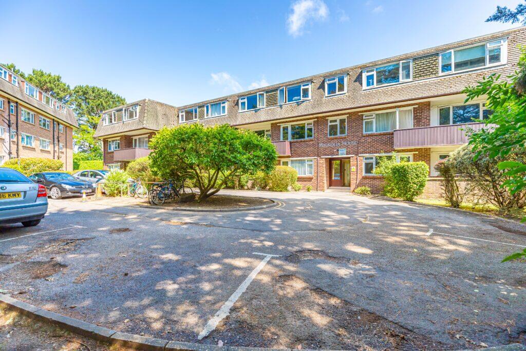 Additional image 17 of Magnolia House, Redhill Drive, Bournemouth, BH10 6AD