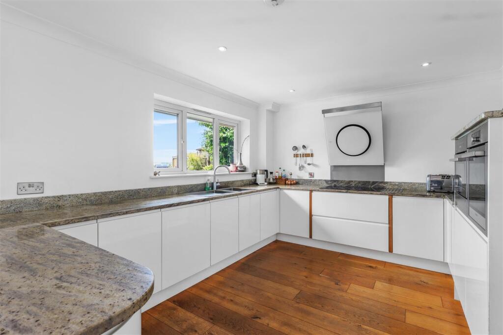 Additional image 16 of Chyngton Lane North, Seaford