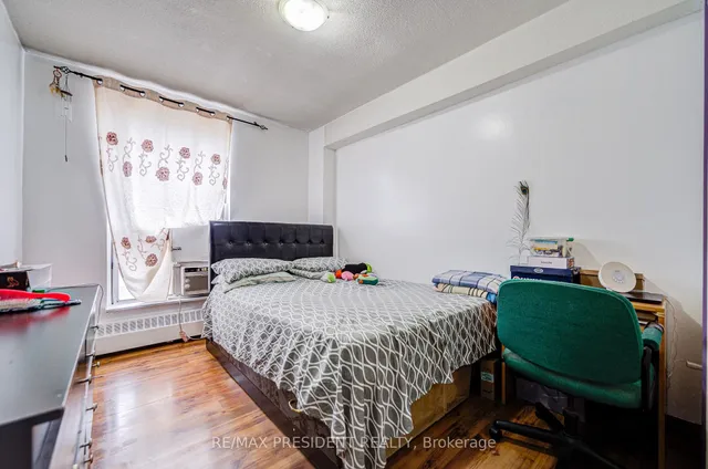 Additional image 31 of 10 Eddystone Ave Unit 250