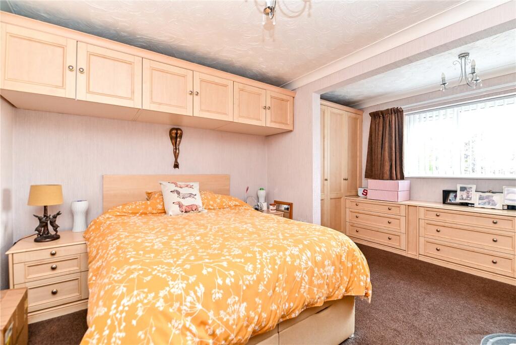 Additional image 17 of Miller Close, New Milton, Hampshire, BH25