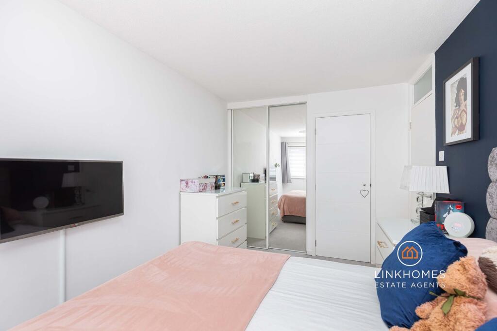 Additional image 24 of Kestrel Close, Ferndown, BH22