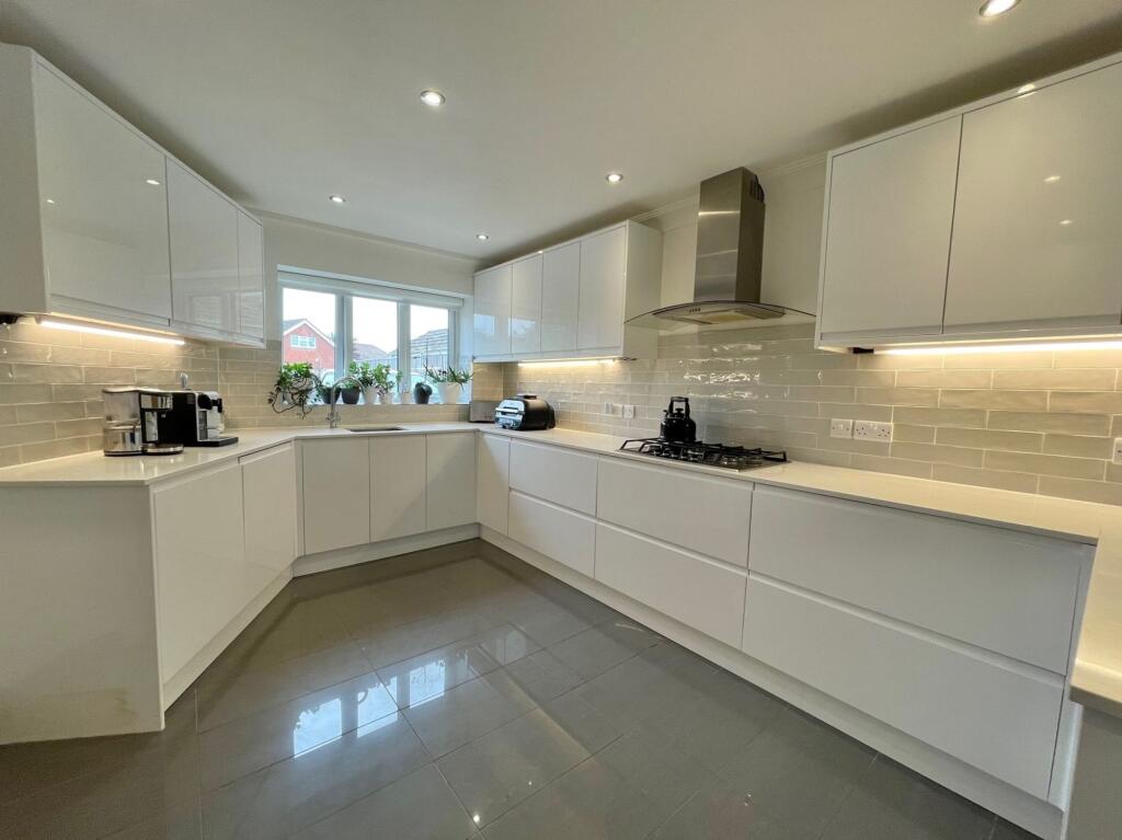 Additional image 24 of Telscombe Road, Peacehaven, BN10 7UB