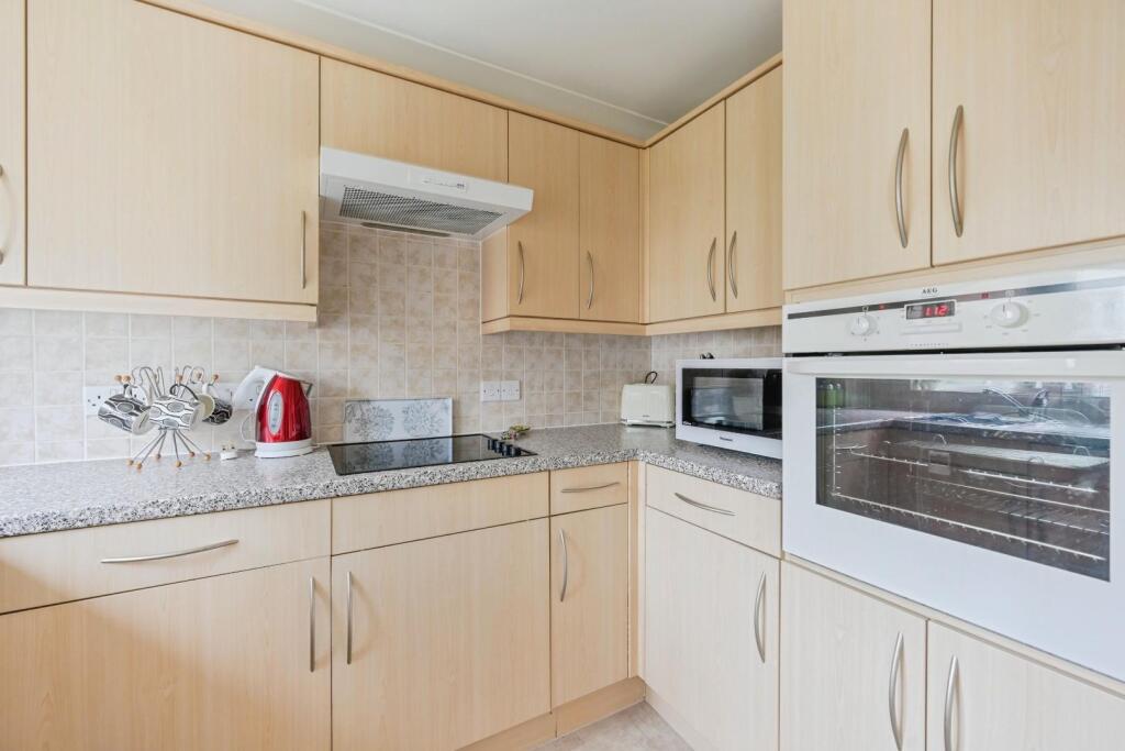 Additional image 18 of Rosy Cross, Tamworth