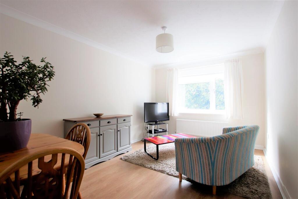 Additional image 12 of Allenview Road, Wimborne