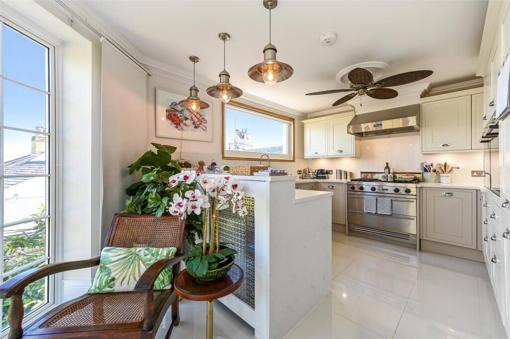 Additional image 21 of King Street, Arundel, West Sussex, BN18