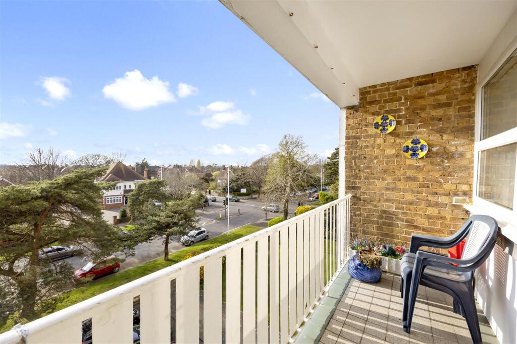 Additional image 15 of Grand Avenue, Worthing