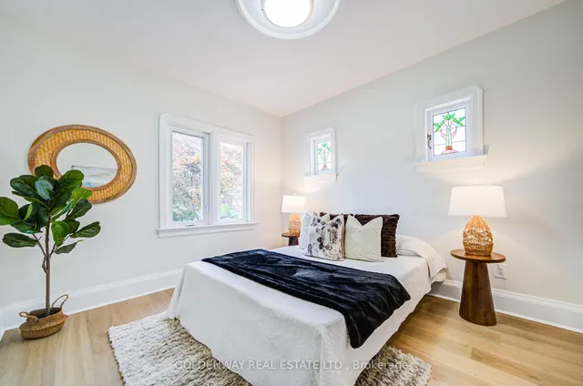 Additional image 26 of 165 Fifth St