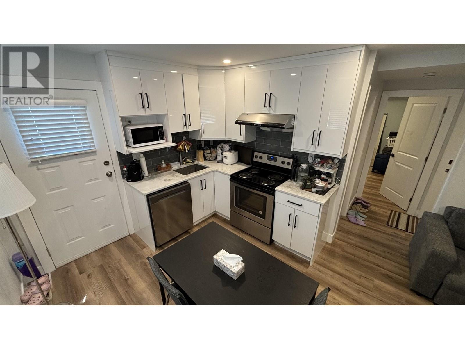 5291 MANOR STREET|Burnaby, British Columbia V5G1B6