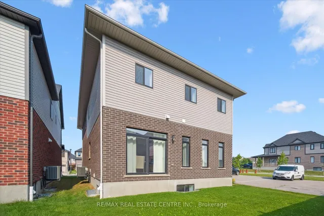 Additional image 36 of 23 Spachman St