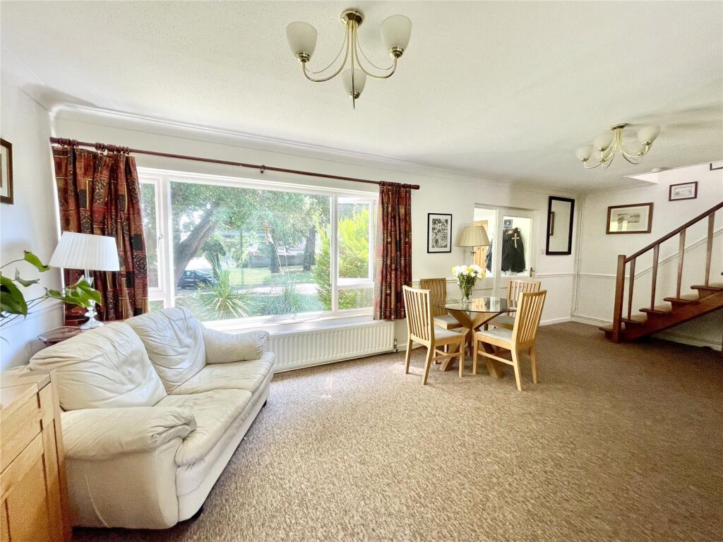 Additional image 9 of Hoburne Gardens, Highcliffe on Sea, Christchurch, Dorset, BH23