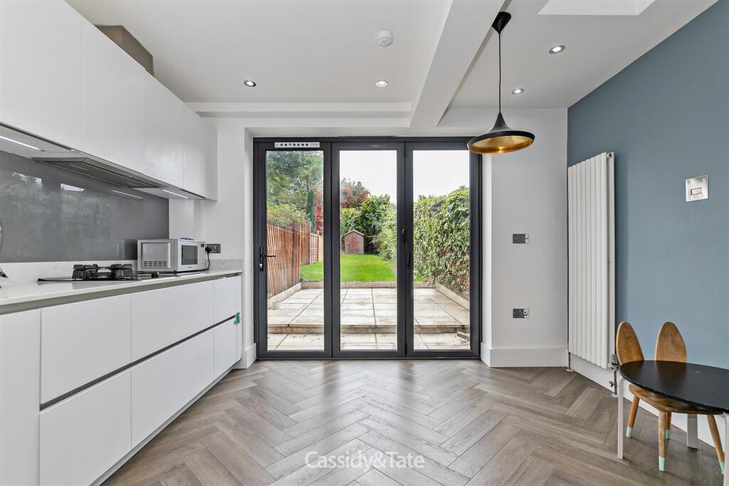 Additional image 18 of Castle Road, St. Albans