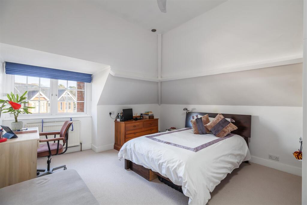 Additional image 15 of West Cliff Road, Westbourne