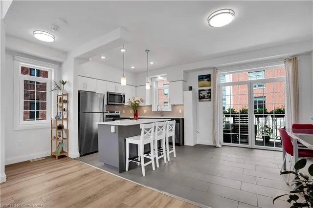 Additional image 11 of 170 Benton St