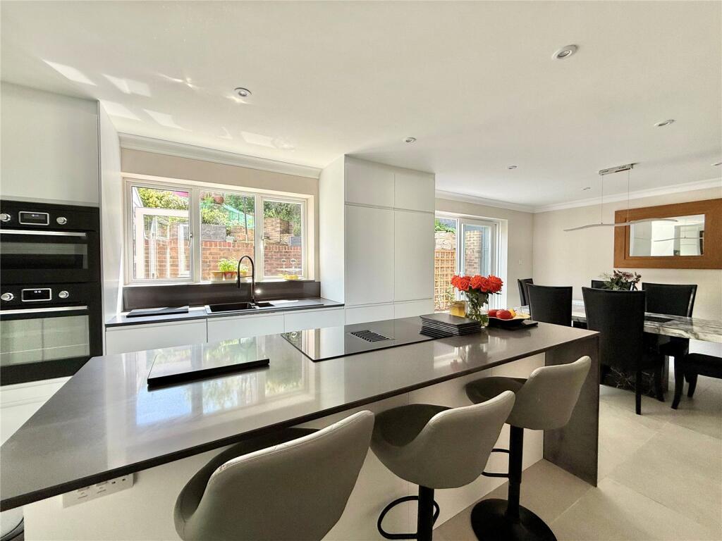 Additional image 9 of Park Avenue, Eastbourne, East Sussex, BN21