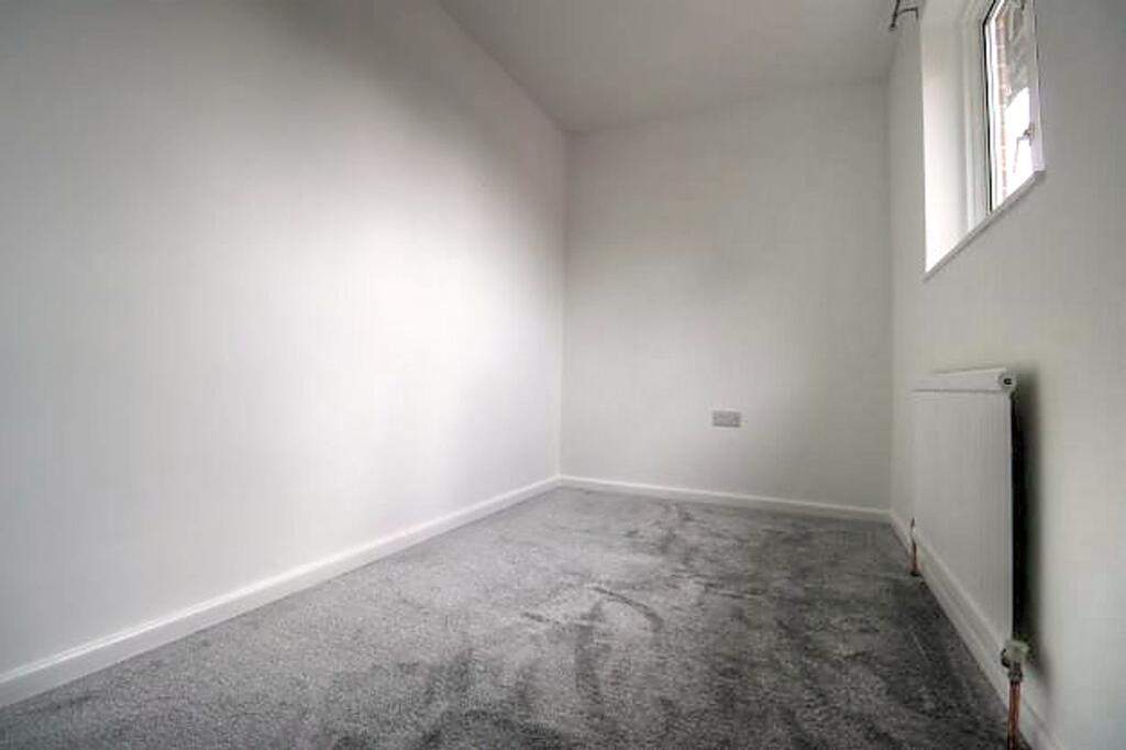 Additional image 12 of Oak Tree Lane, Eastbourne, BN23