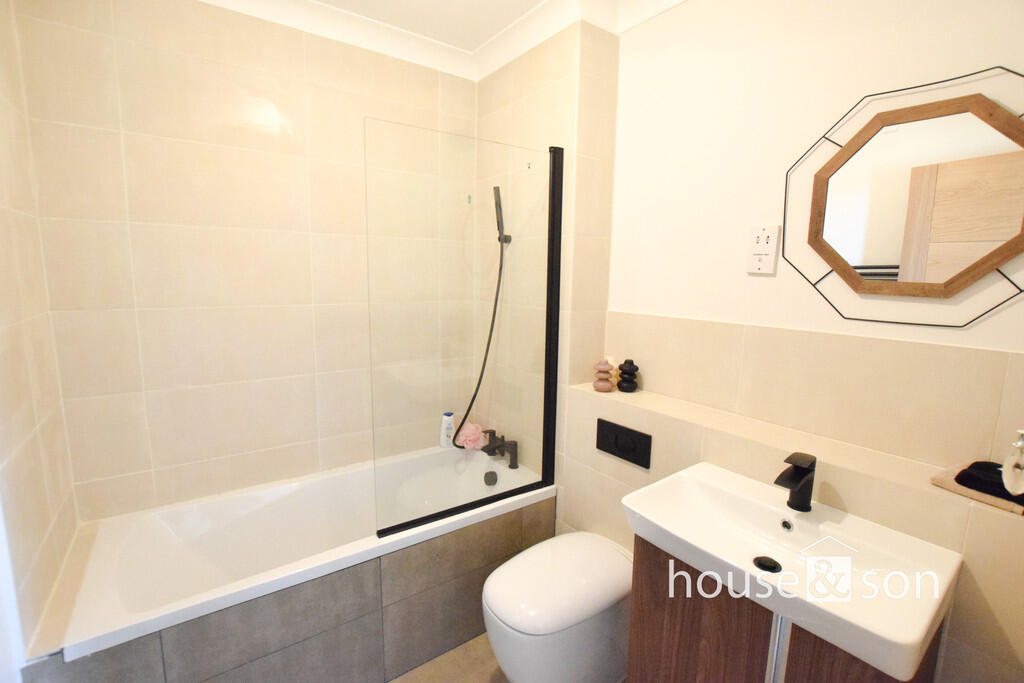 Additional image 8 of Ocean Heights, 22 Boscombe Cliff Road, Boscombe, Bournemouth, BH5