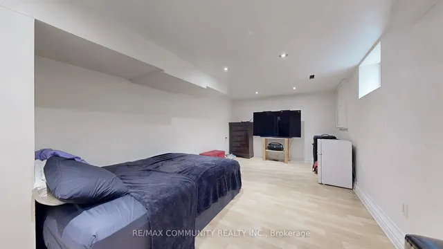 Additional image 37 of 7 Gemshaw Cres