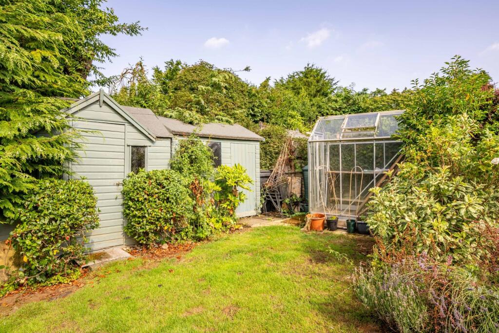 Additional image 8 of The Broadway, Wheathampstead, St. Albans, Hertfordshire, AL4