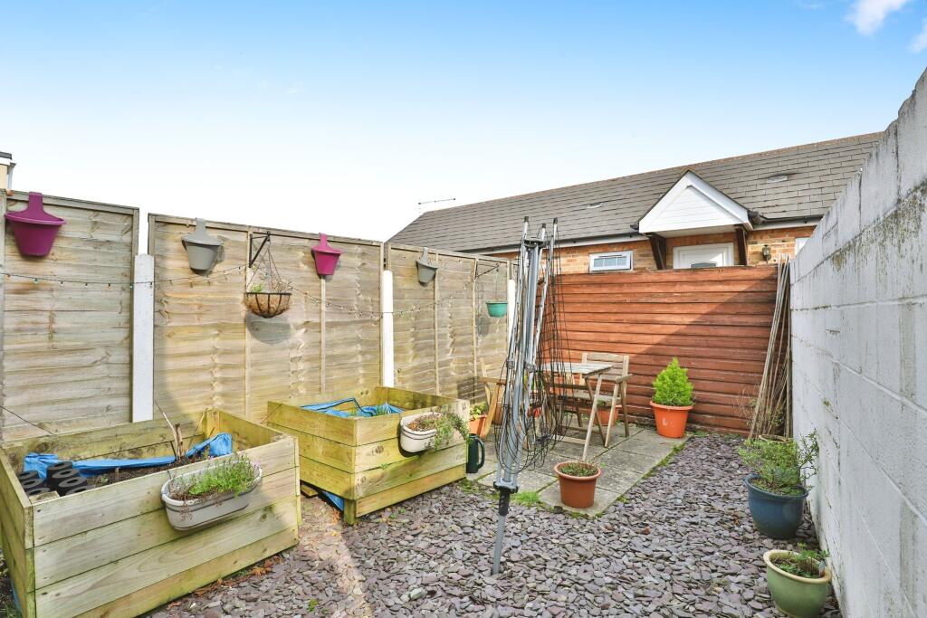 Additional image 16 of Nortoft Road, CHARMINSTER, Bournemouth, Dorset, BH8