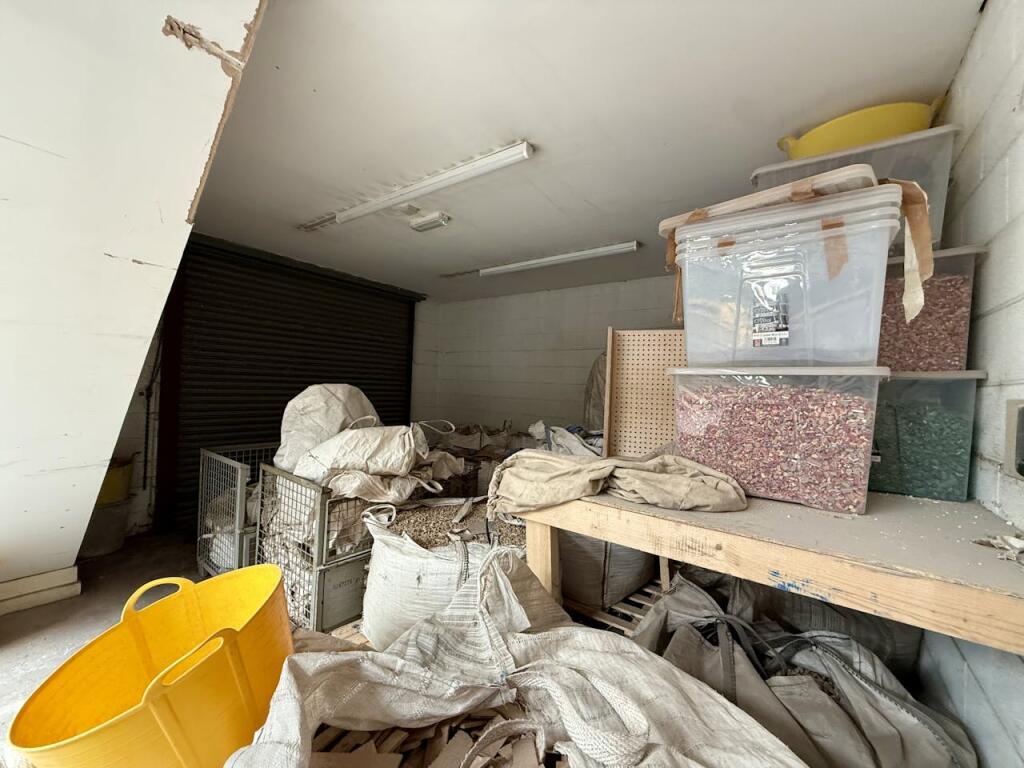 Additional image 7 of Unit M Hawthorn Industrial Estate, Birmingham, B21 0BH