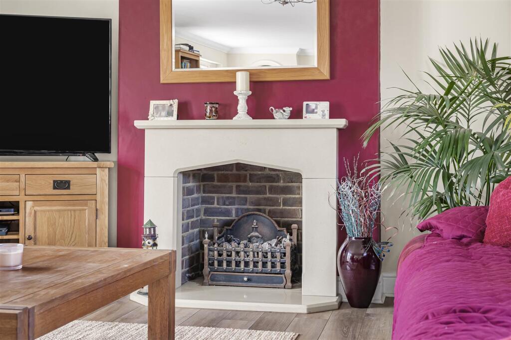 Additional image 36 of Outlook Avenue, PEACEHAVEN