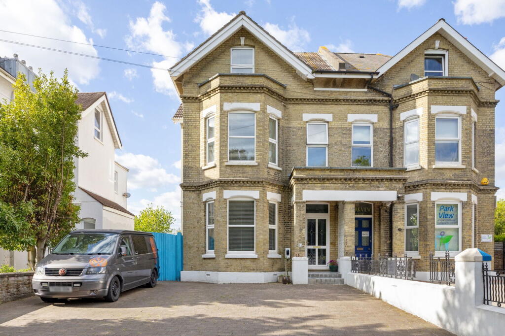 Chesswood Road, Worthing, West Sussex, BN11 2AA