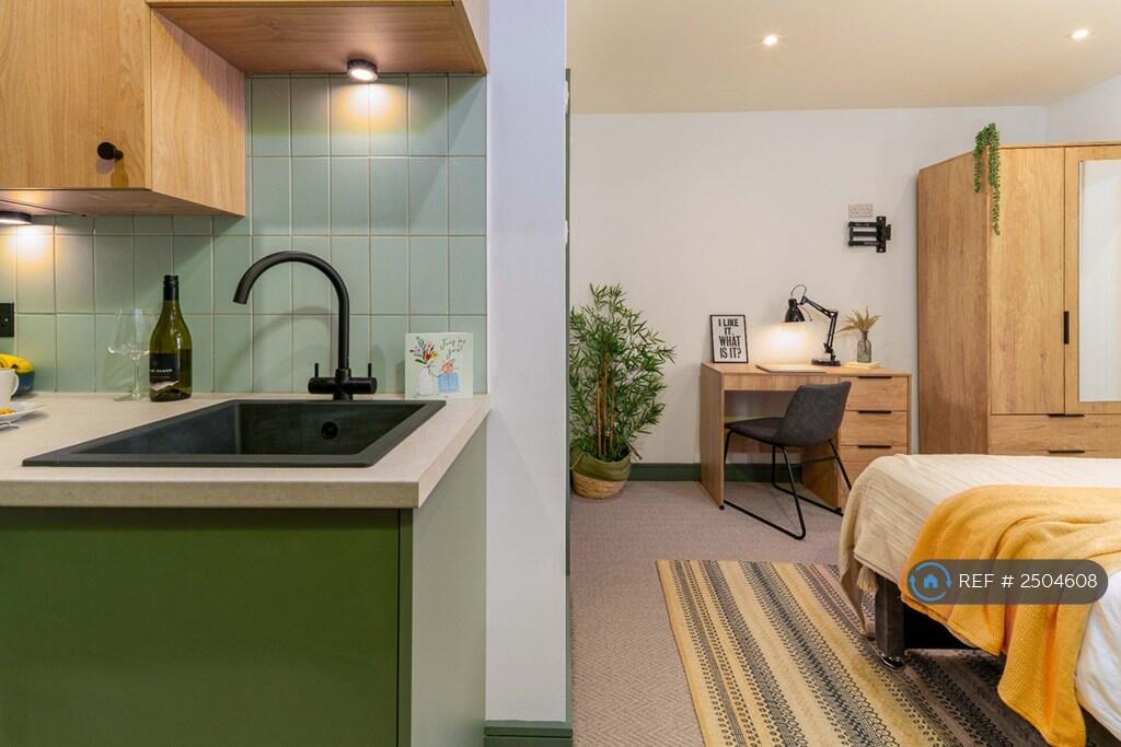 Additional image 10 of Walmersley Road, Bury, BL9