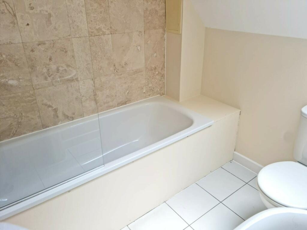 Additional image 7 of 1 bed Terrace House on Orchard Close