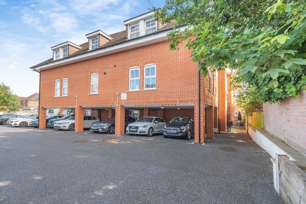 Additional image 13 of Casa, Bournemouth Road, Lower Parkstone, Poole, Dorset BH14