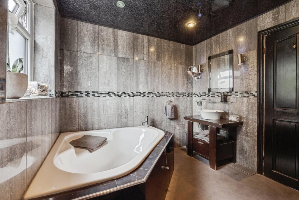 Additional image 12 of Chulsey Gate Lane, Lostock, Bolton, Greater Manchester, BL6