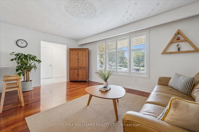 Additional image 6 of 32 Warwick Crt