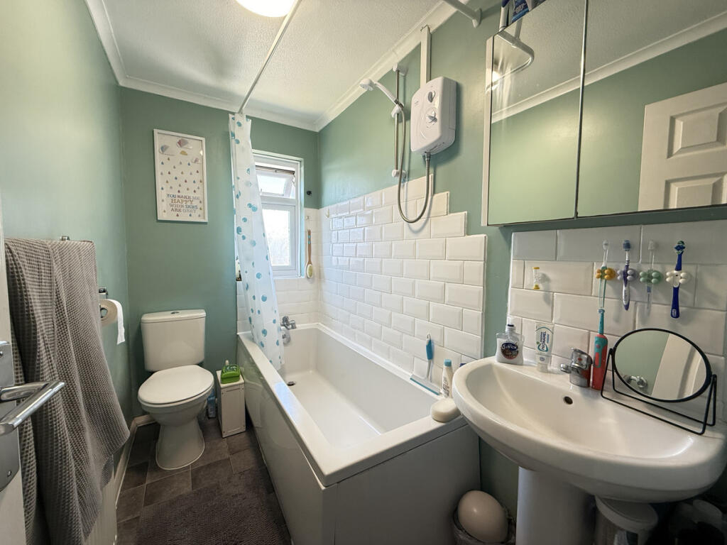 Additional image 10 of Stonehurst Road, Worthing, BN13