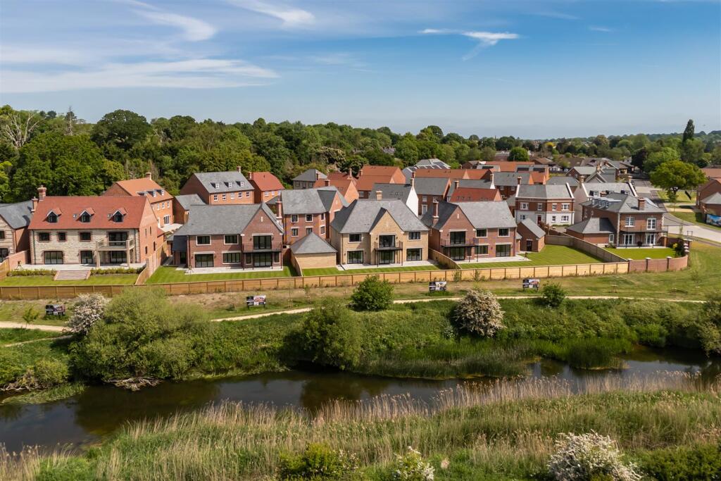 Additional image 4 of Rivers Edge, Wimborne Minster