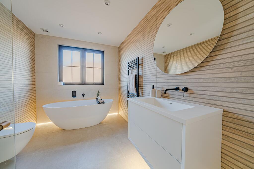 Additional image 3 of Pauntley Road, Christchurch, BH23