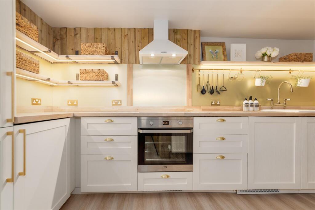 Additional image 3 of Little Western Street, Brighton