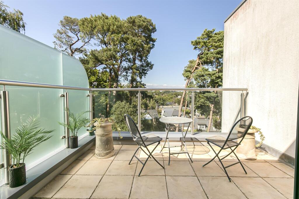 Additional image 22 of Crichel Mount Road, Poole