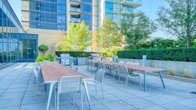 Additional image 30 of 29 Singer Crt Unit 1711