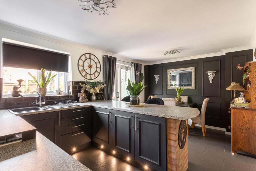 Additional image 3 of Ambleside Avenue, Telscombe Cliffs, Peacehaven