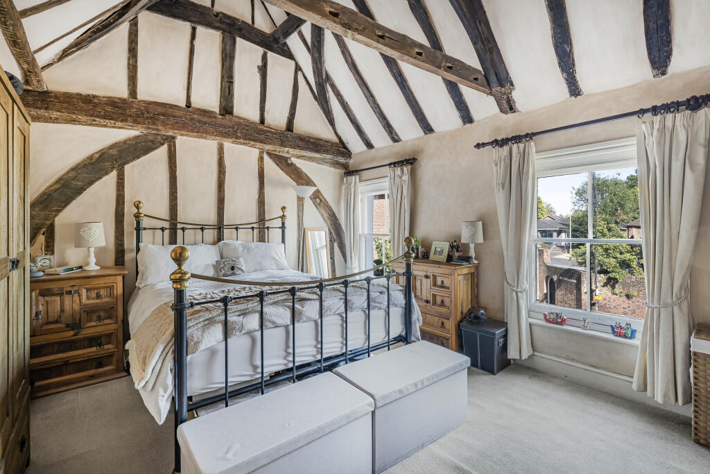 Additional image 4 of Holywell Hill, St Albans, AL1