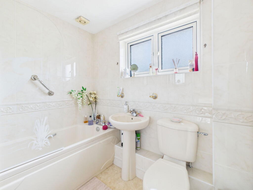 Additional image 16 of Chesswood Road, Worthing, BN11 2AG