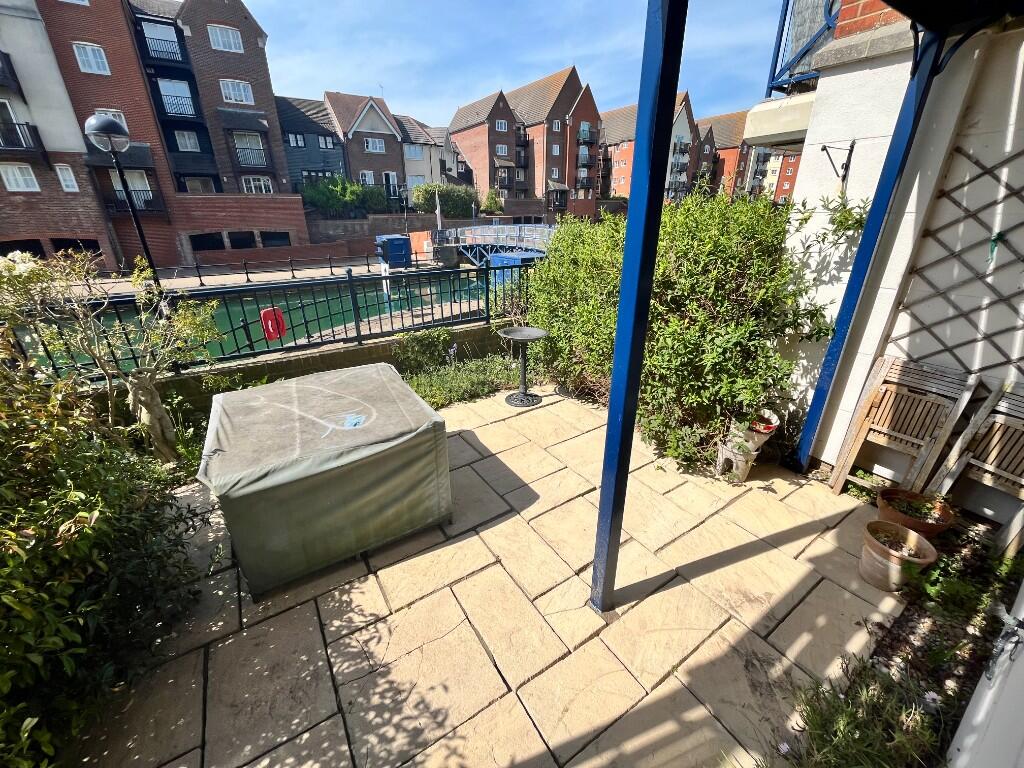 Additional image 3 of The Piazza, Eastbourne, East Sussex, BN23