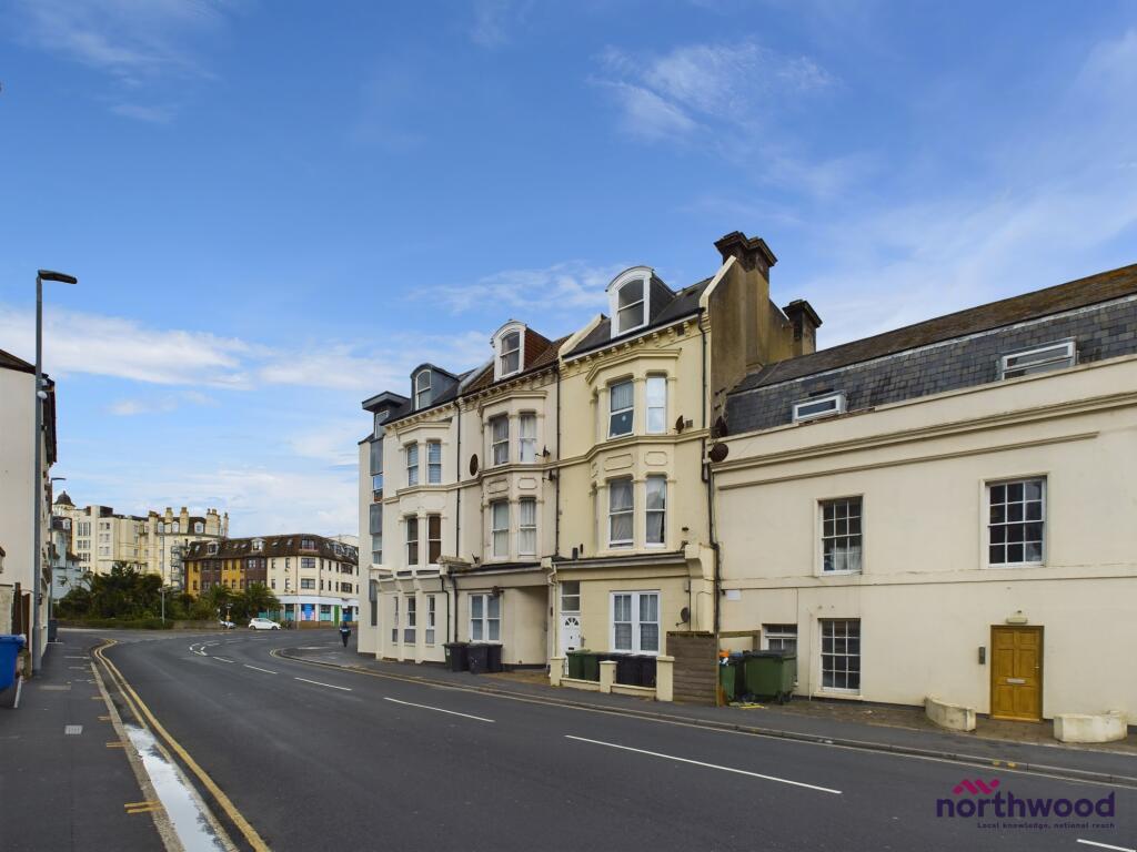 Seaside, Eastbourne, BN22